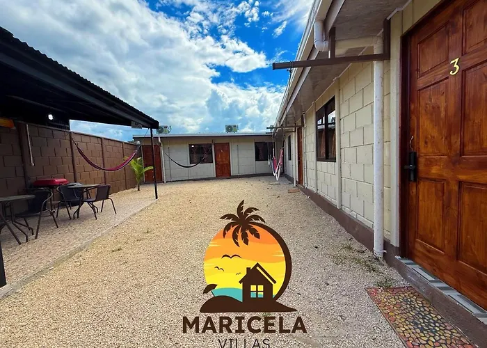 Hotel cápsula Maricela *