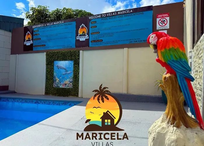 Maricela Hotel cápsula Chorro